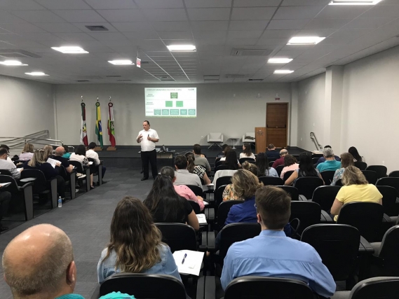 Conselheiros realizam capacitação